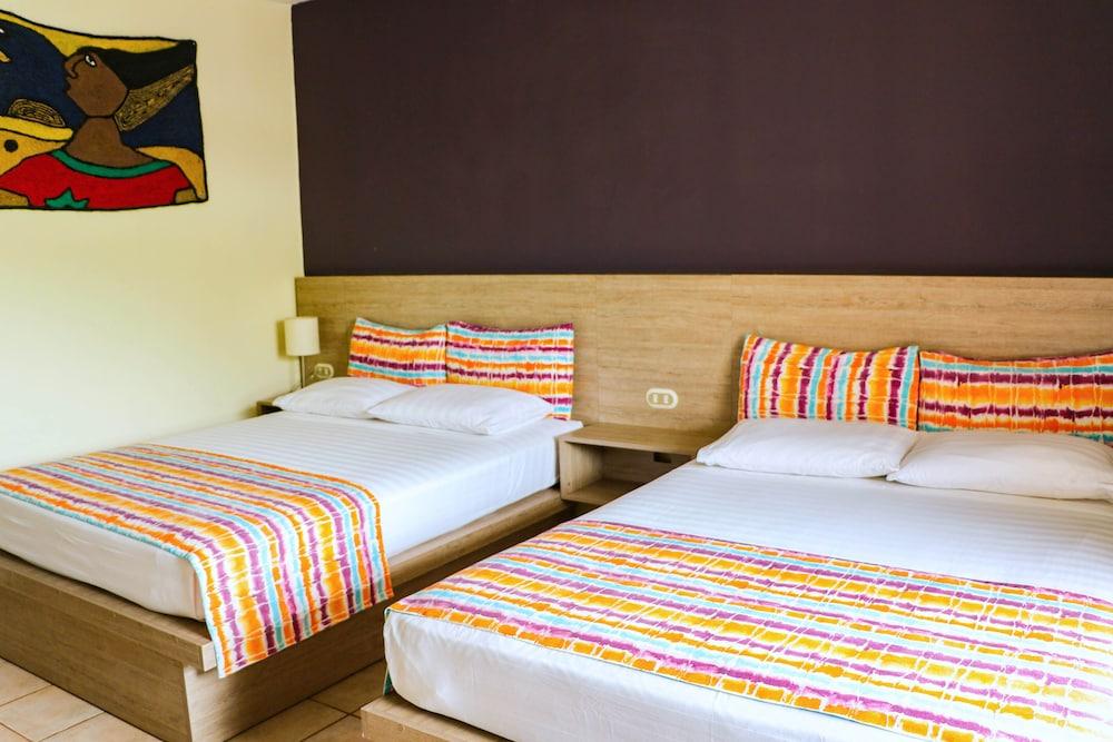 Hotel Giada ซามารา ภายนอก รูปภาพ