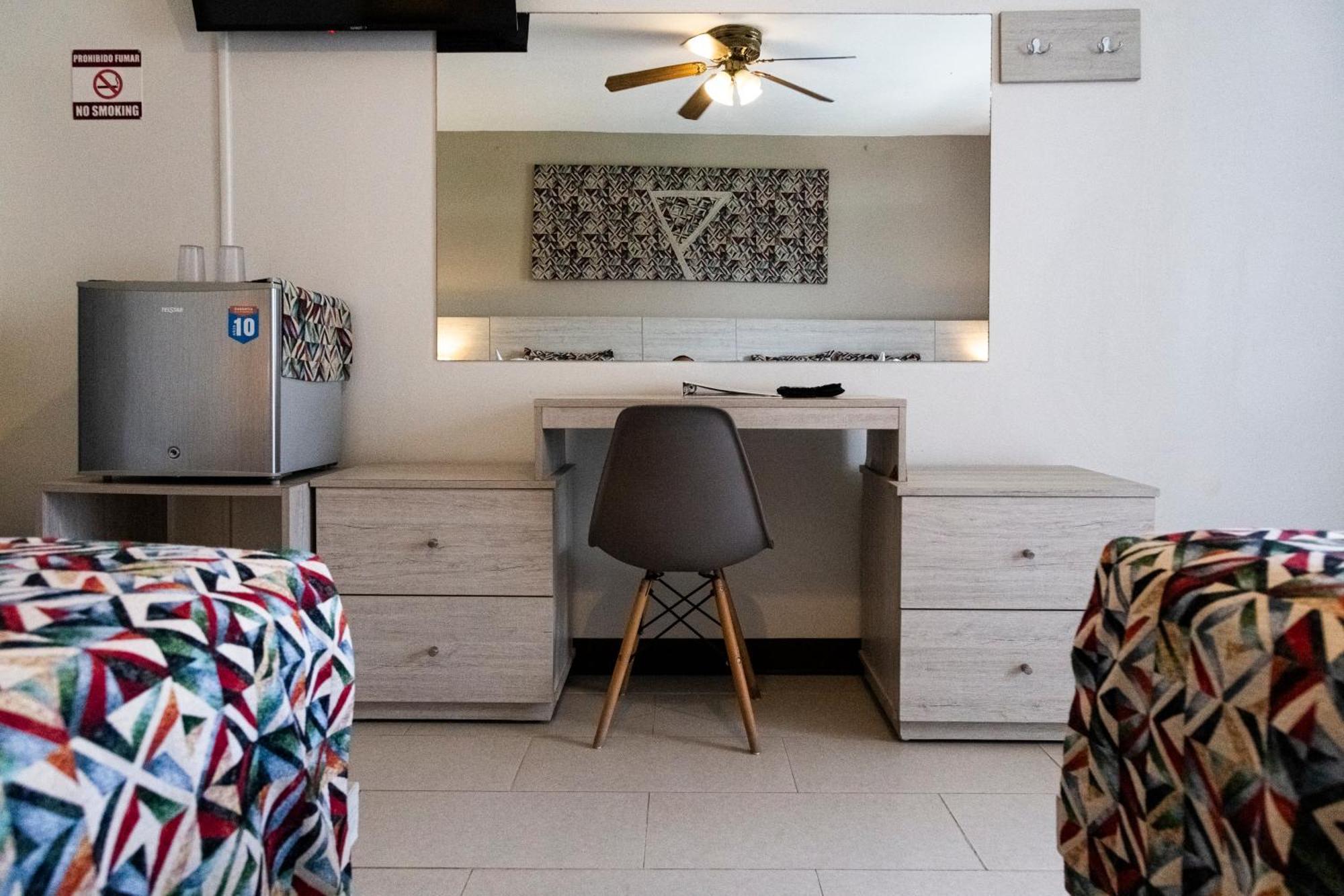 Hotel Giada ซามารา ภายนอก รูปภาพ