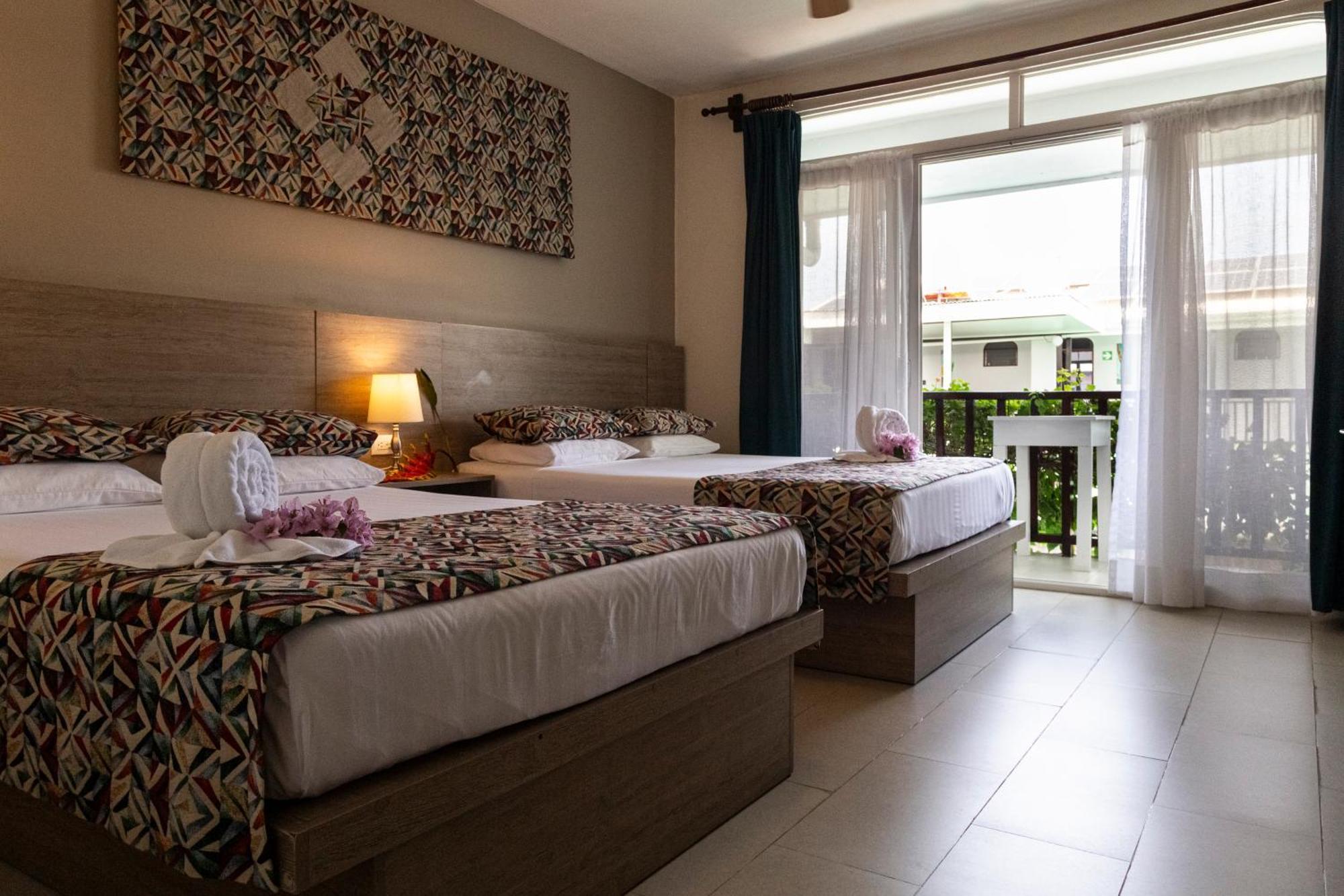 Hotel Giada ซามารา ภายนอก รูปภาพ